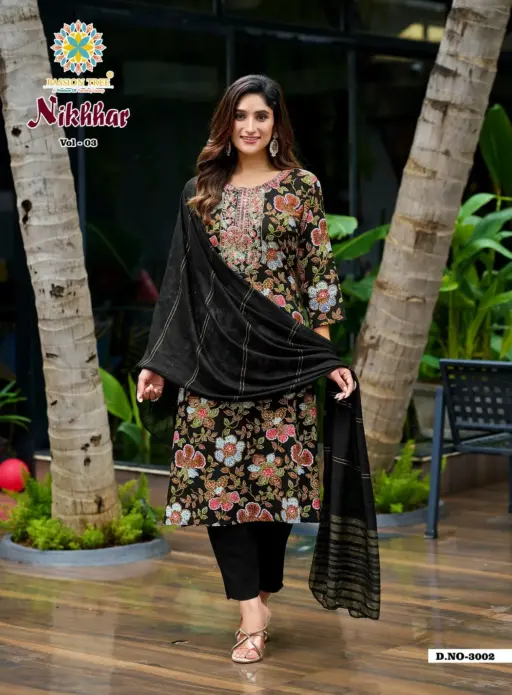 Passion Tree Nikhaar Vol 3 Rayon Print Wholesale Kurti Pant and Dupatta Collection - Image 3