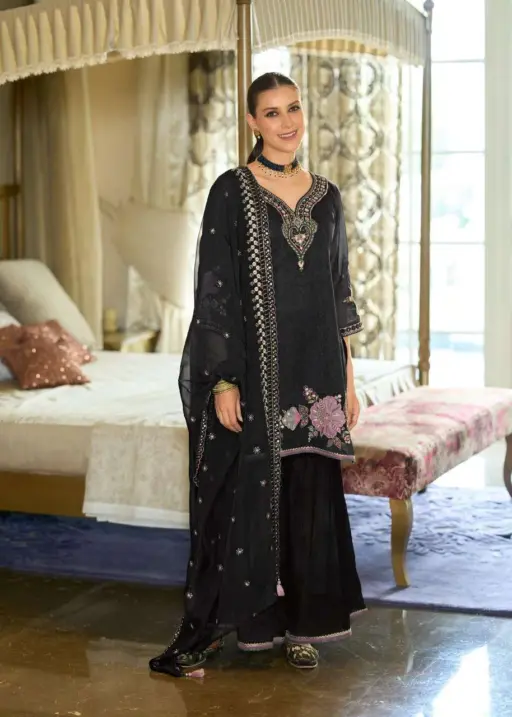 Prm Hamsafar Organza Crush Handwork Wholesale Designer Kurti Pant Dupatta Collection - Image 6