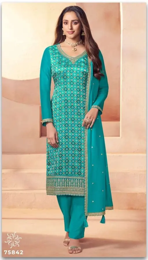 Vinay Fashion Llp Aarvi