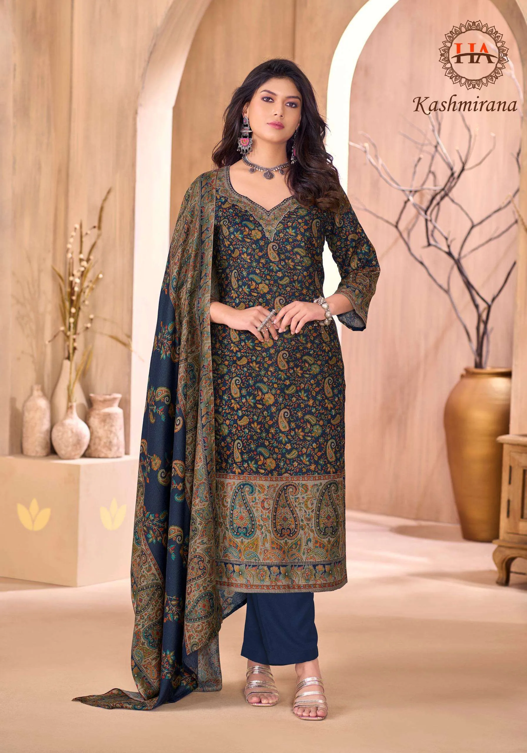 Harshit Fashion Hub Kashmirana