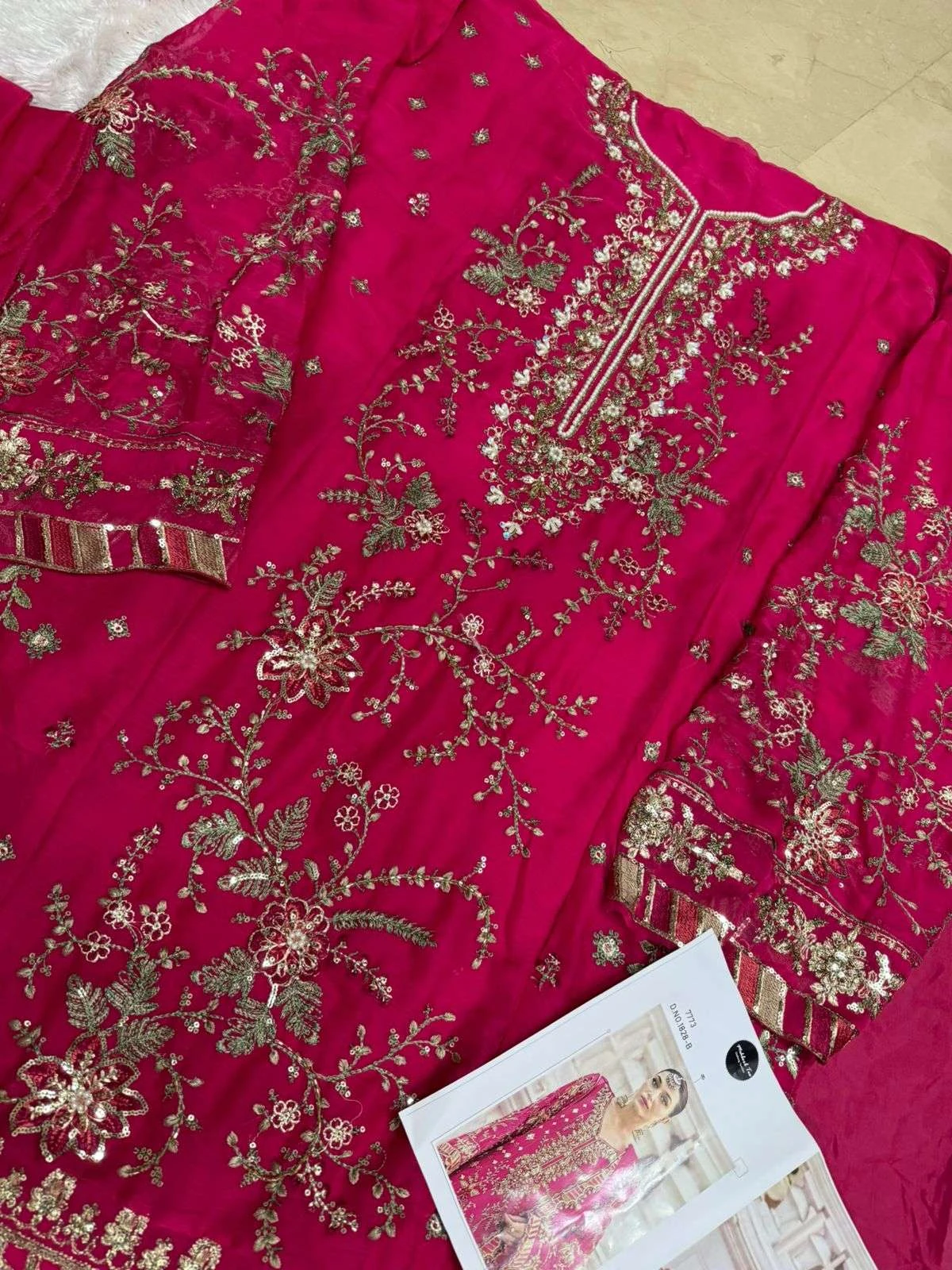 Mehboob Tex Design No - 1828