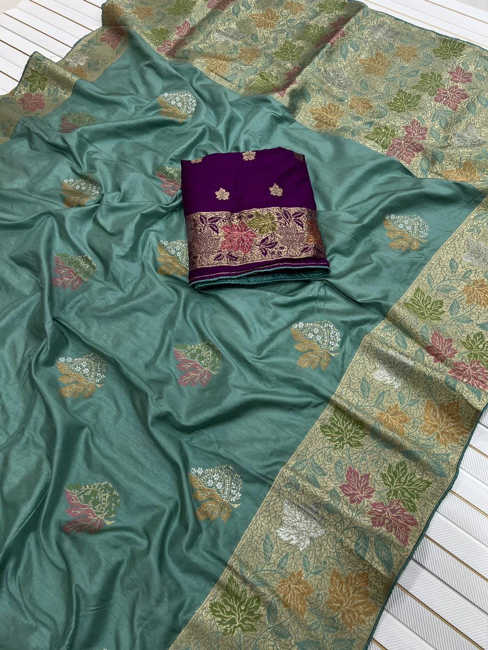 Kc 205 Dola Silk Zari Weaving Saree Collection