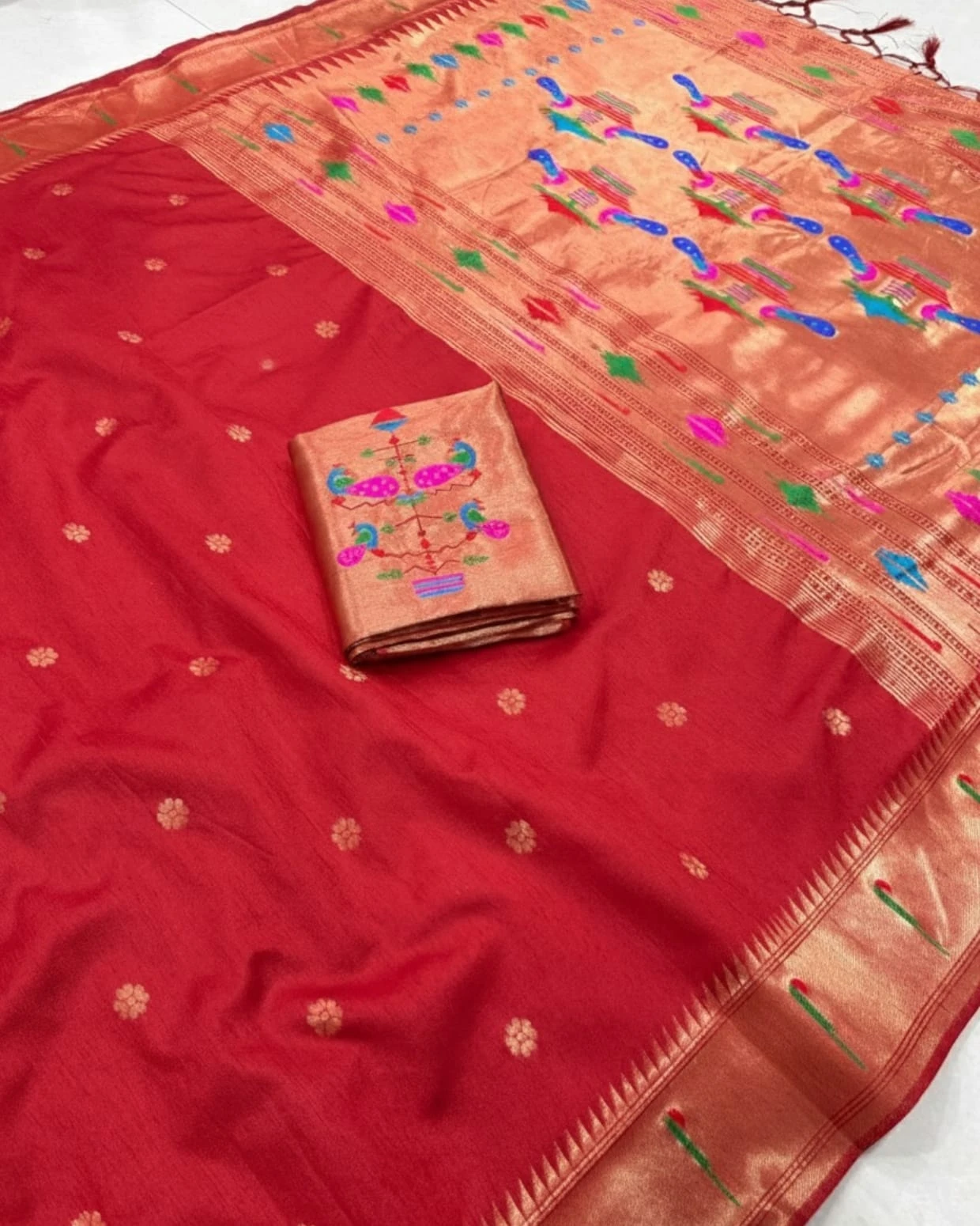 Vt 6084 T Khadi Row Silk Zari Weaving Saree Collection