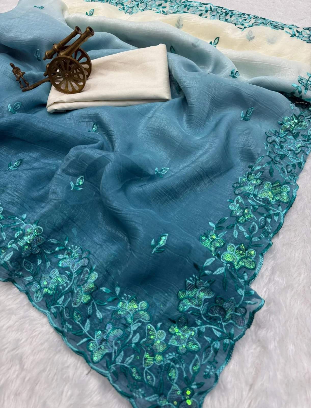 Vt 816 T Premium Crunchy Padding Embroidered Saree Collection