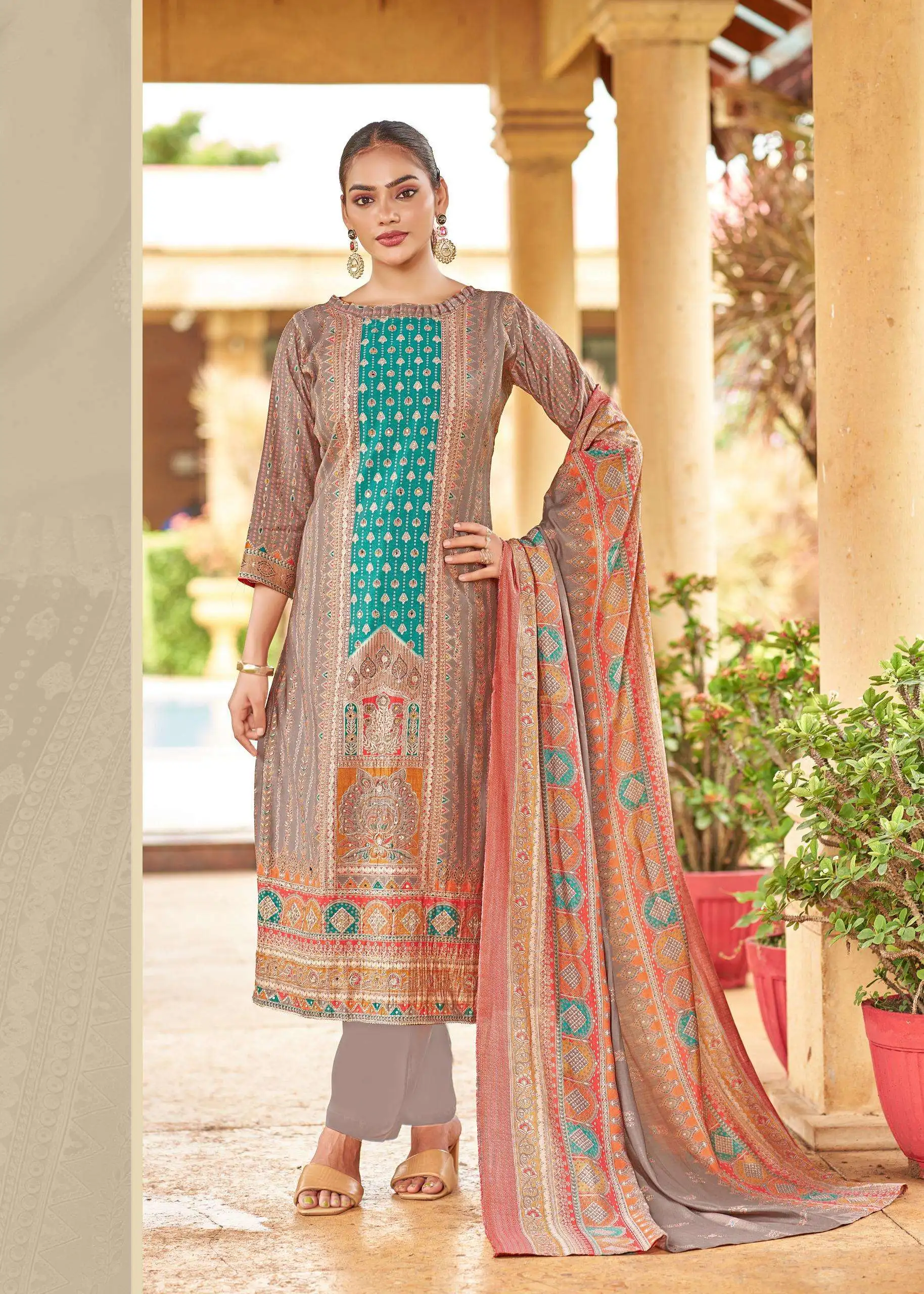 Alok Suits Tanishq - Image 5