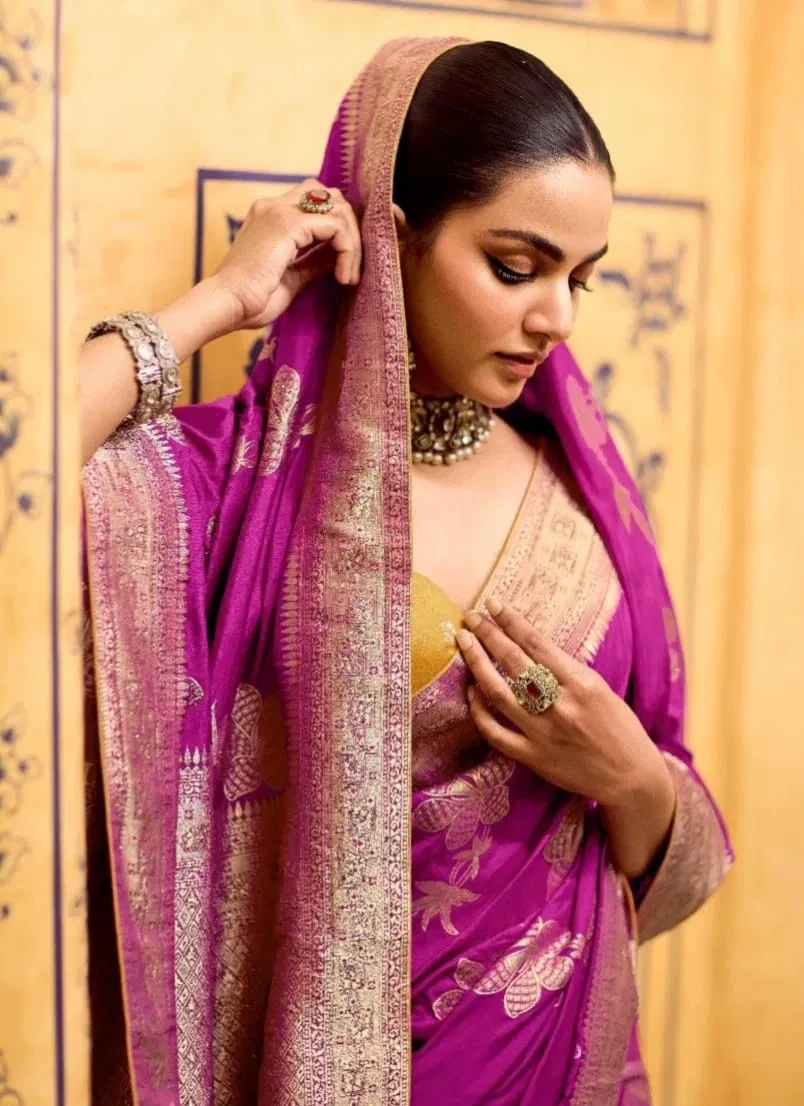 Kimora Rajmahal Banarasi Silk Border Work Festival Wear Saree Collection