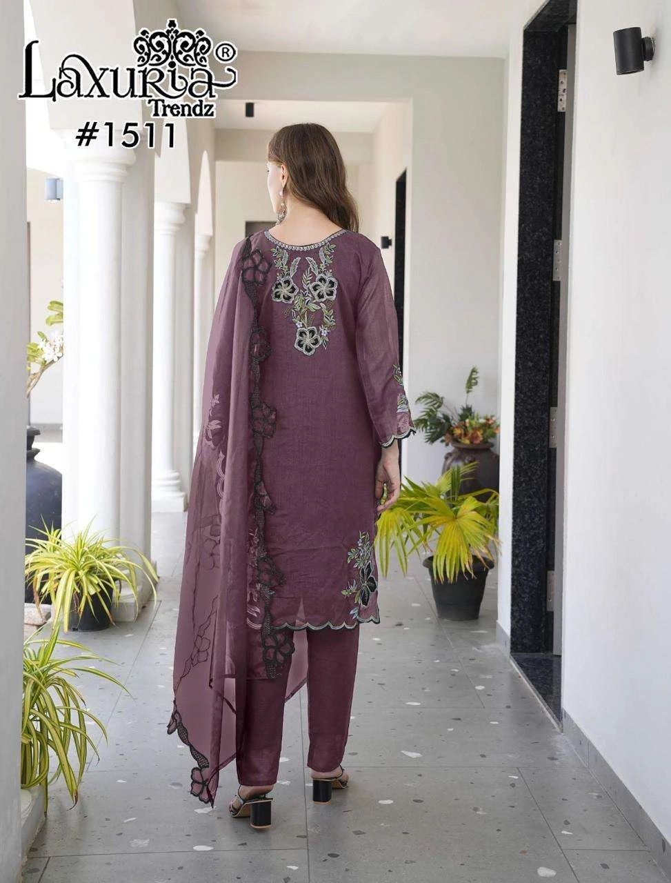 Laxuria Trendz D No 1511
