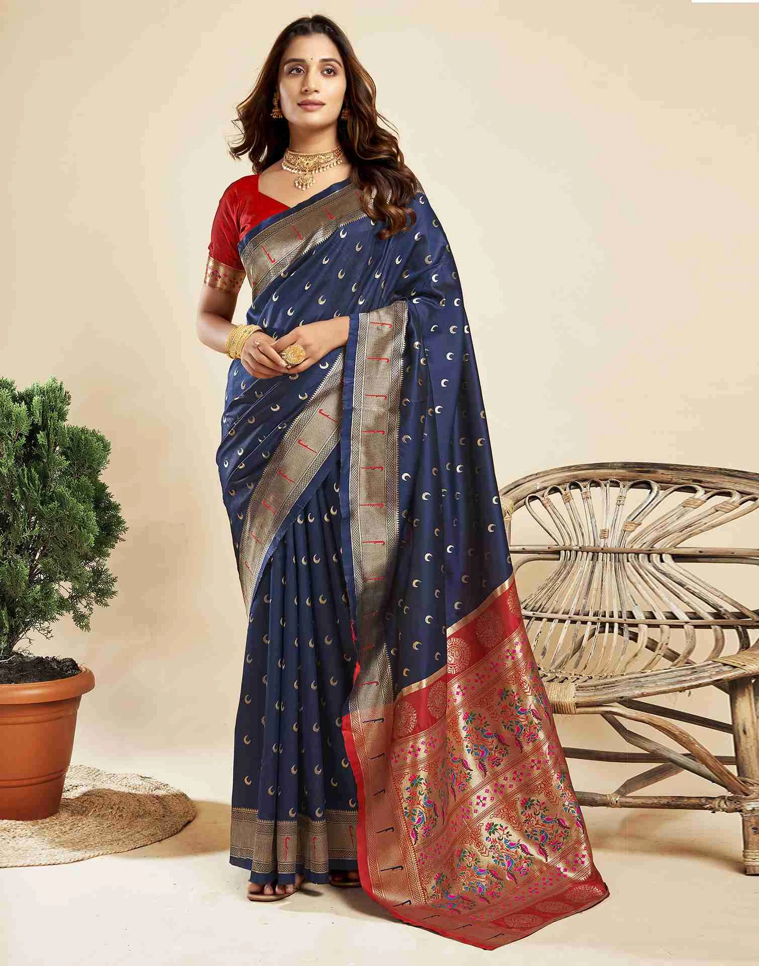 P 206 Silk Woven Work Traditional Wear Saree Collection