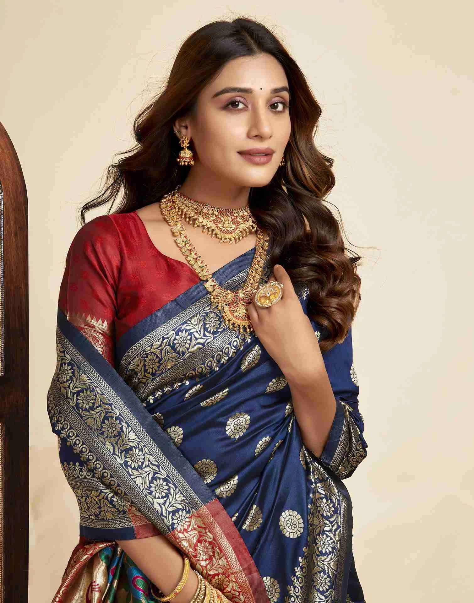 P 207 Silk Woven Work Traditional Wear Saree Collection