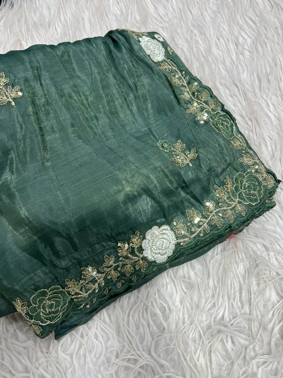 Vt 811 T Gold Crush Embroidery with Multi Threaded Designer Saree Collection